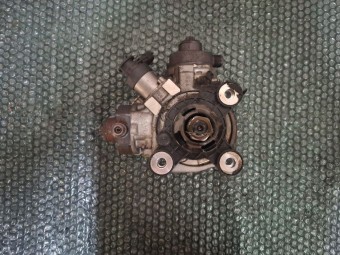 POMPA INALTA PRESIUNE VOLVO V60 OEM: 31372081.
