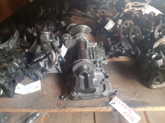 POMPA ULEI PEUGEOT 405 OEM: 7941103100.
