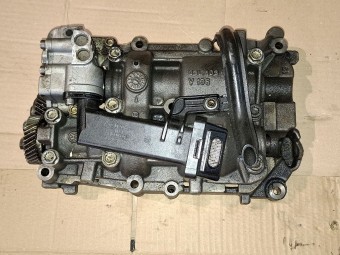 POMPA ULEI VOLKSWAGEN PASSAT B7 OEM: 03L193537.