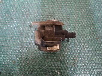 POMPA VACUUM RENAULT MEGANE III OEM: 8201005306 E.