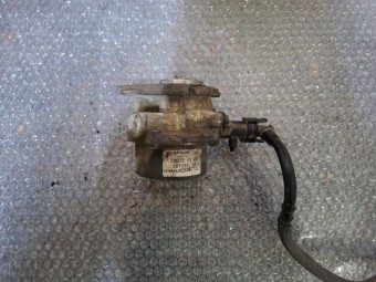 POMPA VACUUM RENAULT SYMBOL OEM: 8200577807.