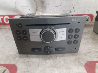 RADIO CD OPEL ASTRA H OEM: 13154304.