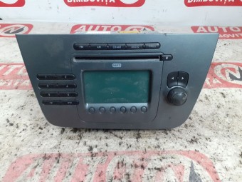 RADIO CD SEAT TOLEDO III OEM: 5P1035186B.