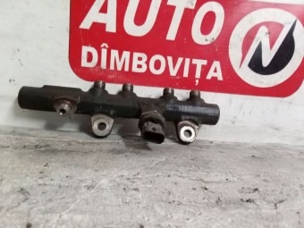 RAMPA INJECTOARE DACIA DOKKER VAN OEM: 175215346R/8201157327.