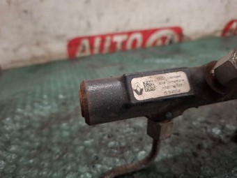 RAMPA INJECTOARE DACIA DOKKER VAN OEM: H8201157327.