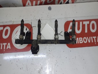 RAMPA INJECTOARE DACIA LOGAN I OEM: 7700274294.