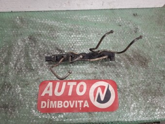 RAMPA INJECTOARE FORD FOCUS II OEM: 9654592680.
