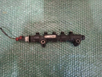 RAMPA INJECTOARE FORD FOCUS II OEM: 965492680.