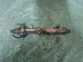 RAMPA INJECTOARE HYUNDAI ACCENT II OEM: 0445213007.