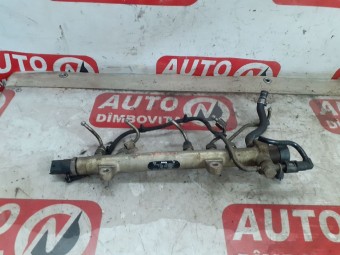 RAMPA INJECTOARE OPEL CORSA C OEM: 0445214044.