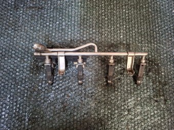 RAMPA INJECTOARE OPEL VECTRA B OEM: 25313846.