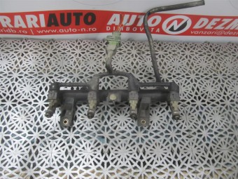 RAMPA INJECTOARE PEUGEOT 206 OEM: 9625194080.
