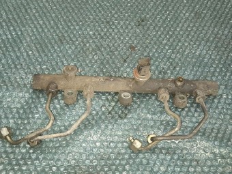 RAMPA INJECTOARE PEUGEOT 307 OEM: 9640387980.