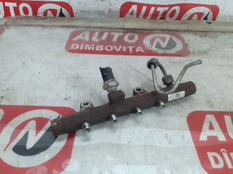 RAMPA INJECTOARE RENAULT MEGANE III OEM: 8200704212/5WS40440.