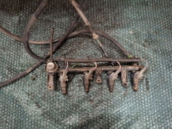 RAMPA INJECTOARE RENAULT MEGANE OEM: 7700864726.
