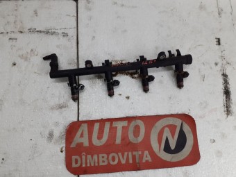 RAMPA INJECTOARE RENAULT SCENIC II OEM: 8200135504.