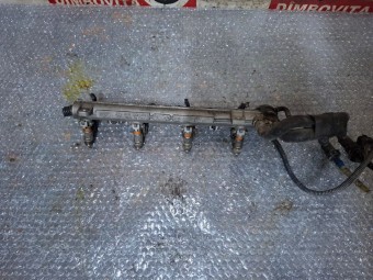 RAMPA INJECTOARE SEAT CORDOBA VARIO OEM: 036133319AA.