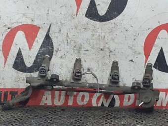 RAMPA INJECTOARE TOYOTA RAV 4 I 