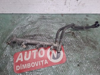 RAMPA INJECTOARE VOLKSWAGEN GOLF IV OEM: 036133319.
