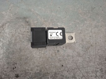 RELEU RENAULT MEGANE IV OEM: 283633384R.