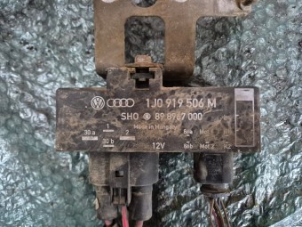 RELEU VENTILATOR GMV SKODA FABIA OEM: 1J0919506M.