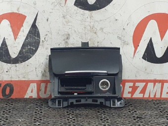 SCRUMIERA AUDI A4 B8 OEM: 8K0857951.