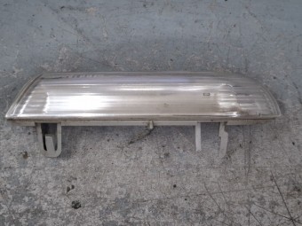 SEMNALIZATOR DREAPTA VOLKSWAGEN GOLF V OEM: 1K0949102.
