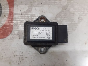 SENZOR ESP BMW E60 OEM: 34526758750 / 0265005266.