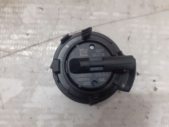 SENZOR IMPACT AUDI A3 8V OEM: 5Q0959354.