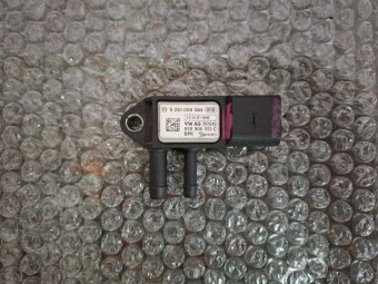 SENZOR PRESIUNE GAZE EVACUARE VOLKSWAGEN GOLF VI OEM: 059906051C.