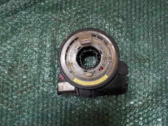 SPIRALA VOLAN AUDI A4 B8 OEM: 8K0953568F.