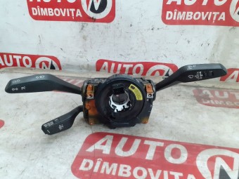 SPIRALA VOLAN CU MANETE SEMNALIZARE+STERGATOARE AUDI A4 B9 OEM: 4M0907129HA.