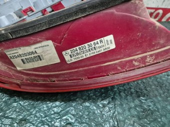 STOP DREAPTA ARIPA MERCEDES C-CLASS (W204) OEM: A2048203064.