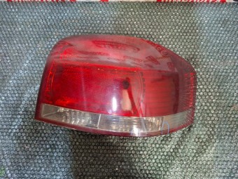 STOP DREAPTA AUDI A3 8P 