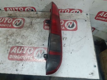 STOP DREAPTA FORD FOCUS II 