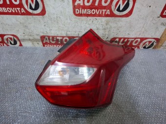 STOP DREAPTA FORD FOCUS III 