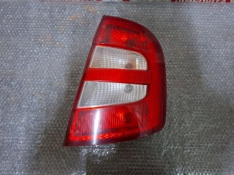 STOP DREAPTA SKODA FABIA OEM: 6Y6945096B.