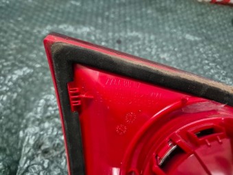 STOP STANGA VOLKSWAGEN PASSAT B6 OEM: 3C994509408S.