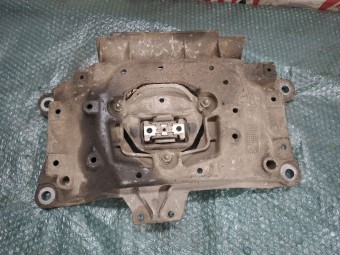 SUPORT / TAMPON CUTIE VITEZE AUDI A4 B8 OEM: 8K0399151.