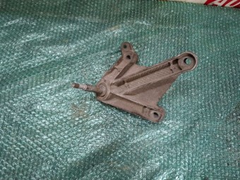 SUPORT / TAMPON CUTIE VITEZE DACIA LOGAN I OEM: 8200048084.