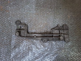 SUPORT / TAMPON MOTOR AUDI A3 8P OEM: 03G131159.