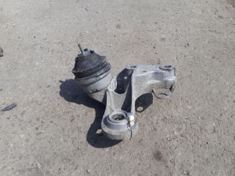 SUPORT / TAMPON MOTOR AUDI A4 B5 OEM: 8D0199351H.