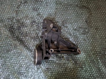 SUPORT / TAMPON MOTOR BMW E39 OEM: 11162245747.