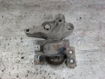 SUPORT / TAMPON MOTOR DACIA LOGAN II OEM: 113758078R.