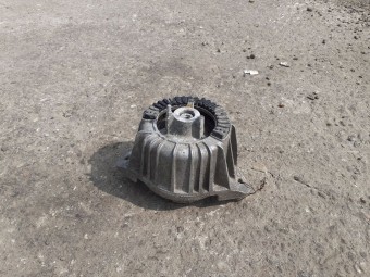 SUPORT / TAMPON MOTOR MERCEDES C-CLASS (W204) OEM: A2042400317.
