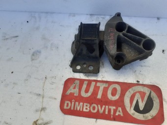 SUPORT / TAMPON MOTOR RENAULT MEGANE II OEM: 8200592642.