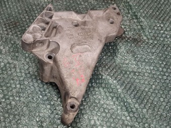 SUPORT / TAMPON MOTOR VOLKSWAGEN GOLF V OEM: 03G199207E.