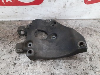 SUPORT ACCESORII MOTOR FORD FOCUS III OEM: AV60-10K360-AA.