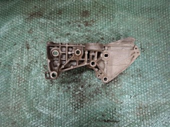 SUPORT ACCESORII MOTOR RENAULT LAGUNA III OEM: 8200669494.