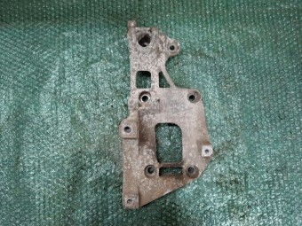 SUPORT ACCESORII MOTOR SKODA OCTAVIA II OEM: 06F903143F.